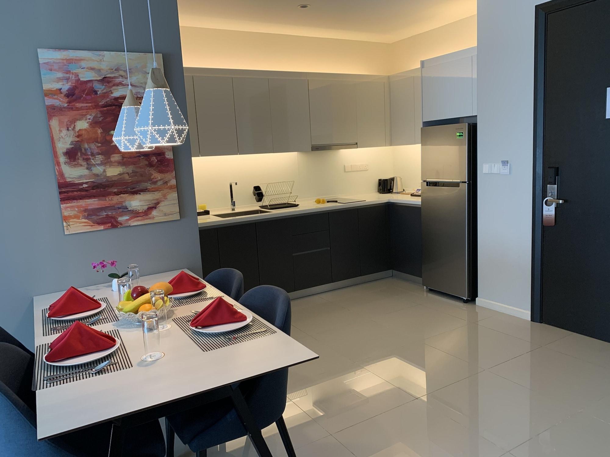 Suasana Hotel 4*