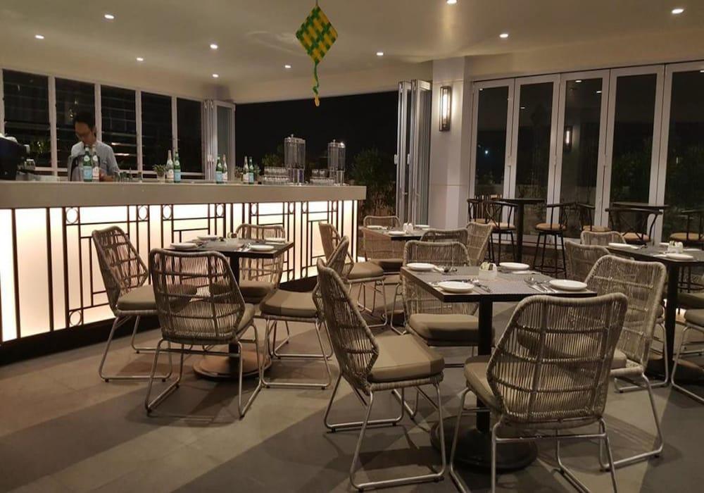 Suasana 4* Johor Bahru